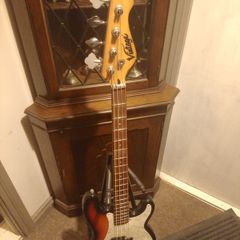 vintage p bass v4