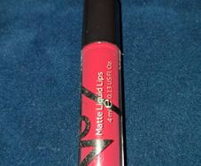 x3 Bundle - No.7 Lip Beauty Bundle - Open To Offers!!