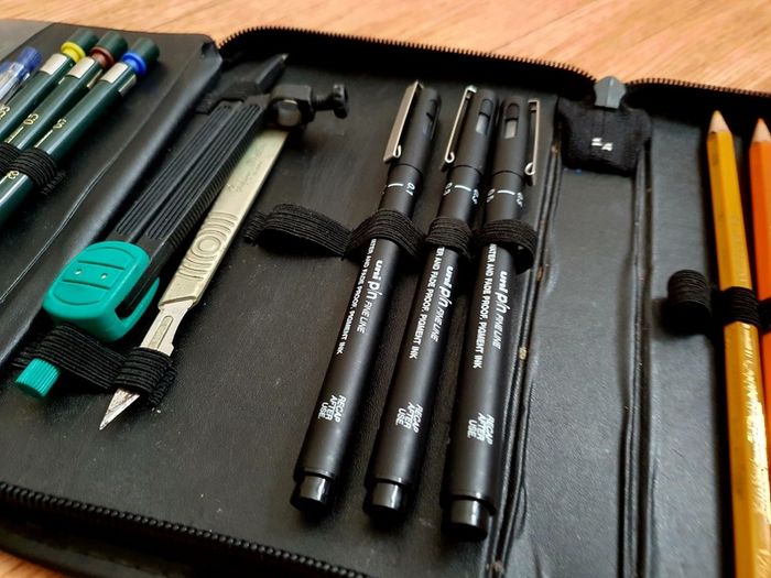 Artist Pencil Case with Drawing & Colouring Supplies
