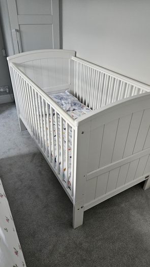Mamas and Papas Cotbed and Matress