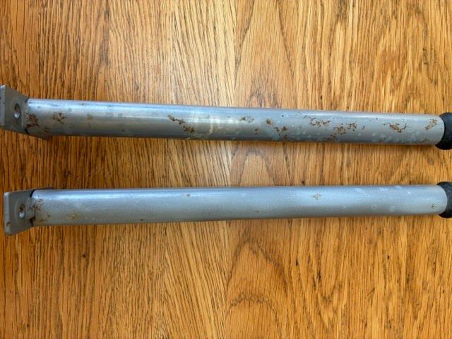 Metal cot bed