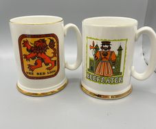 2 x Ye Old Inn Tankard Large Mug Vintage Beefeater\Red Lion - Wood & Sons