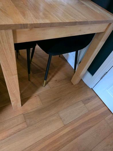 Kitchen table