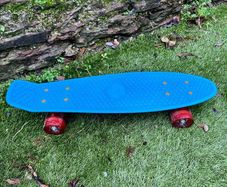 Skateboard Blue