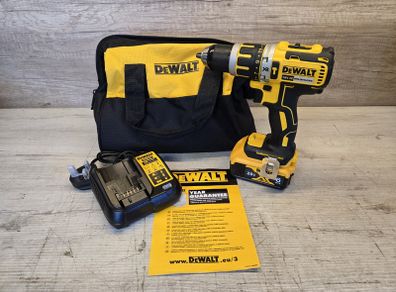 DEWALT DCD795 XR Brushless Combi Drill + Battery charger and Bag