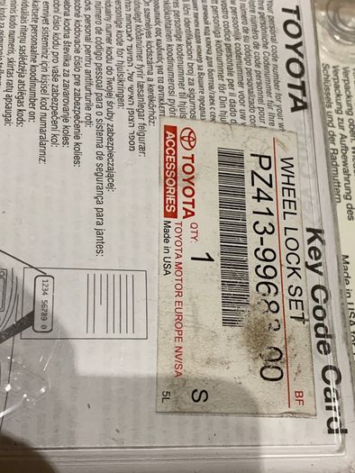 Wheel lock set Toyota