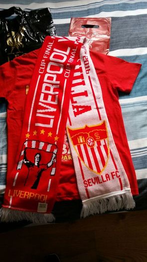 Liverpool FC Cup Final Scarf
