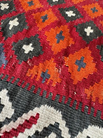 Large Vintage Handwoven Tribal Kilim Rug Wool Flatweave (203x275cm)