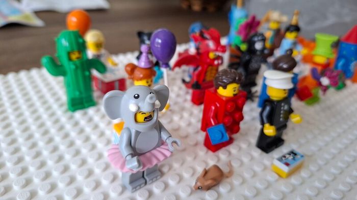 lego series 18 cmfs complete set