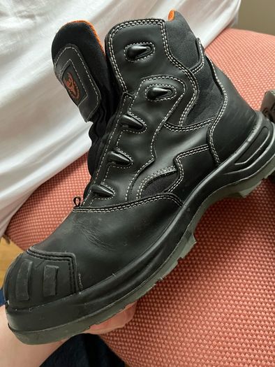 Steel Tow Boots