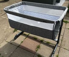 Babylo travel cot with pod