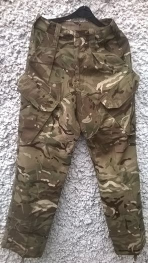 combats trousers