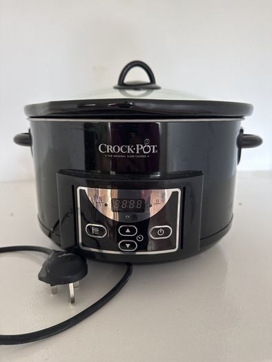 Slow Cooker (Crockpot brand)