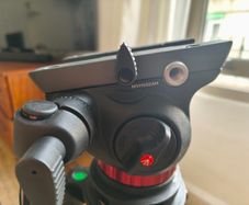 Video Tripod - Manfrotto 502 Fluid head & Benro Induro 8X