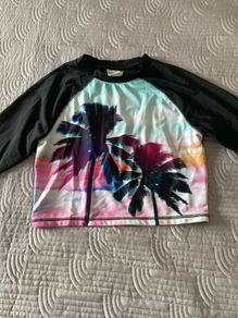 H&M Sun Protector Wet Top