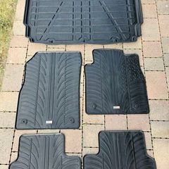 2009-2015 Astra J Rubber Mat and Bootliner Set