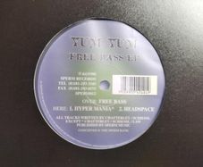 Yum Yum - Free Bass Ep - Sperm Records - Quality 90s Progressive Acid Banger!