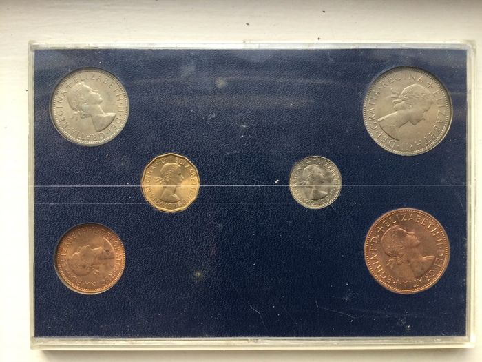 Coins - Cased Set U.K. 1967 Coins.