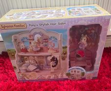 Sylvanian pony salon new in box