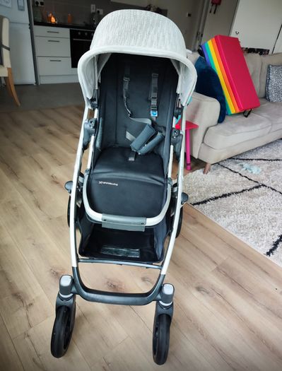 Uppa baby vista V2