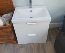 wash hand