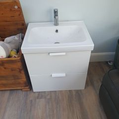 wash hand