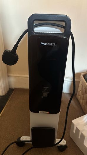 ProBreeze 2500W Oil-Filled Radiator Heater (11 Fin)
