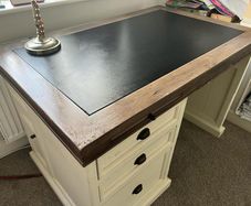 Studio large heavy quality desk