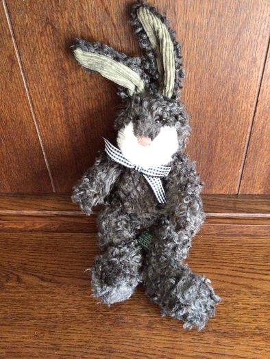 15" Frizzle collectors Rabbit by Russ