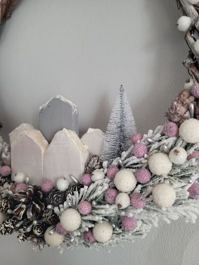 Christmas wreaths!