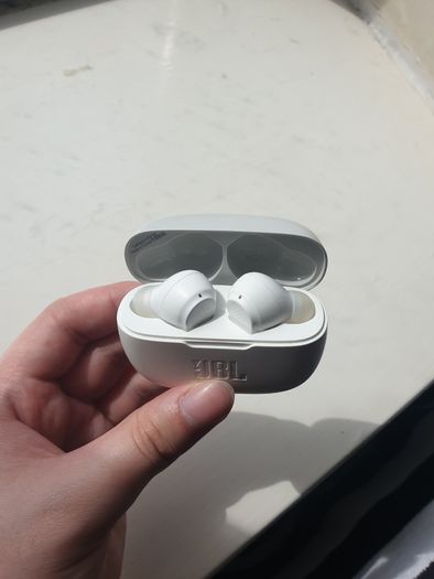 Jbl 200tws