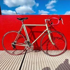 Beautiful vintage Peugeot bike