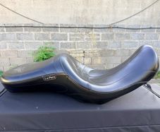 Le Pera Maverick Harley Davidson seat Dyna 06-17