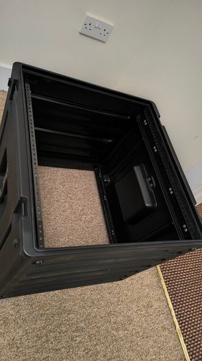 SKB 12U Roto Rack Case