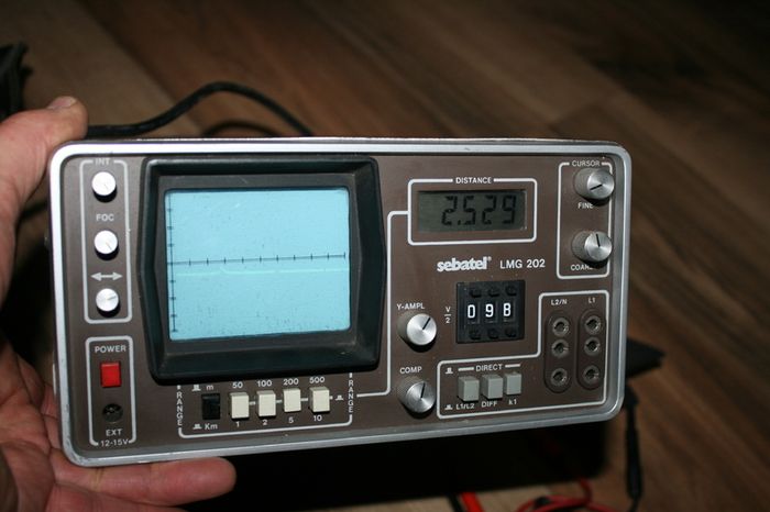 Sebatel LMG 202 pulse and echo meter