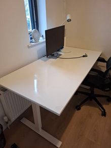 IKEA Standing / Sitting desk