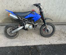 Stomp 125 Bike