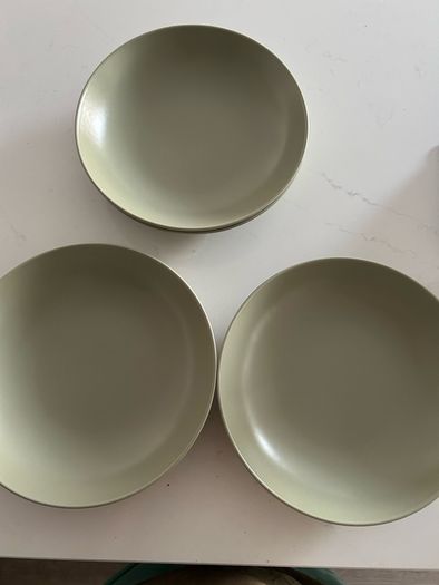diningware - cutlery, plates, pasta bowls