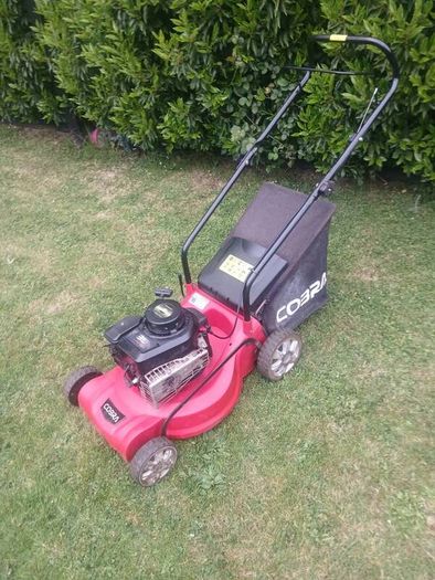 Cobra Push Lawnmower