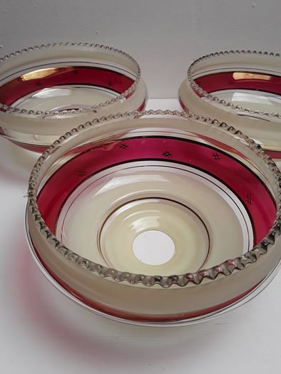 Chrome three globe shandelier