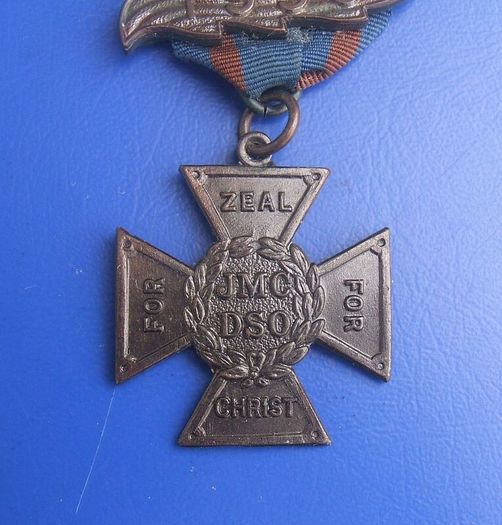 JMC DSO (Methodist Church) - a vintage Junior Missionary Collector Distinguished Service Order award medal with 5 year bars (1950s)