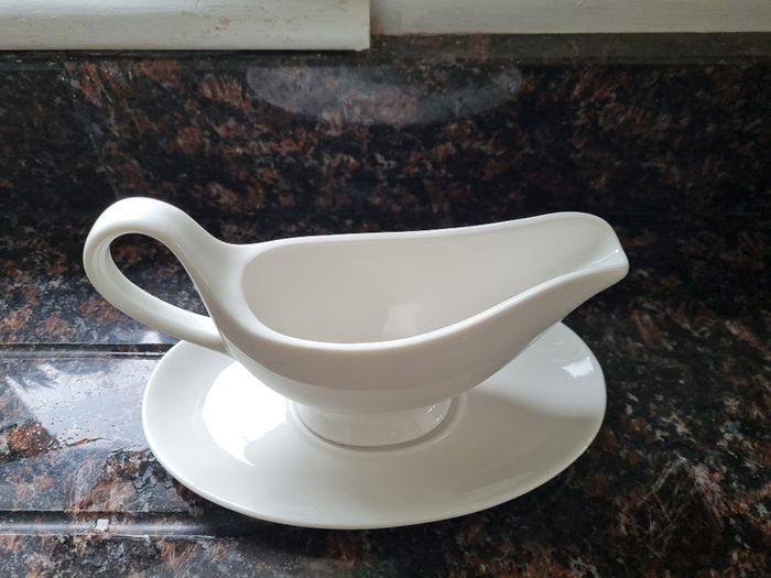 Gravy Sauce Boat and Victorian Dish
