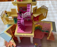 Vintage 1995 Bluebird Polly Pocket Play Set