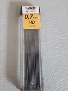 BIC 0.7mm hb refill