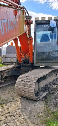 Hitachi zaxis 130-3