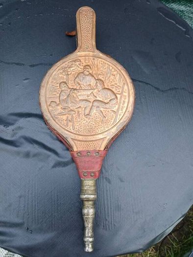Presume Antique Fireplace Bellow