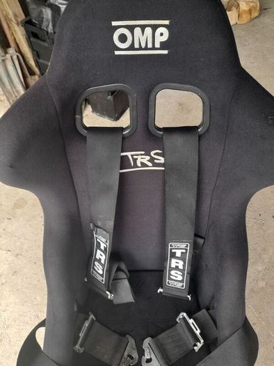 Omp Bucket Seat With Harness