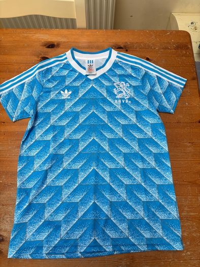 Adidas Netherlands 98/99 Away Kit