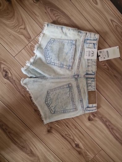women shorts zara