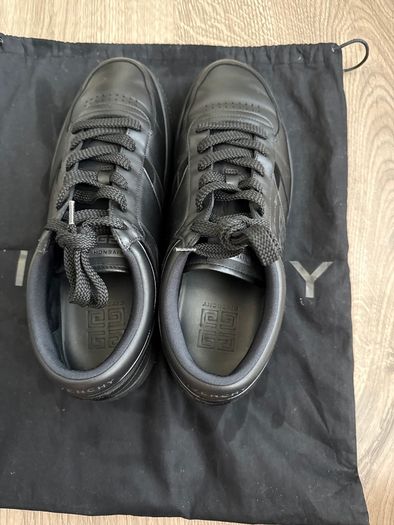 Givenchy shoes like new size 10 UK